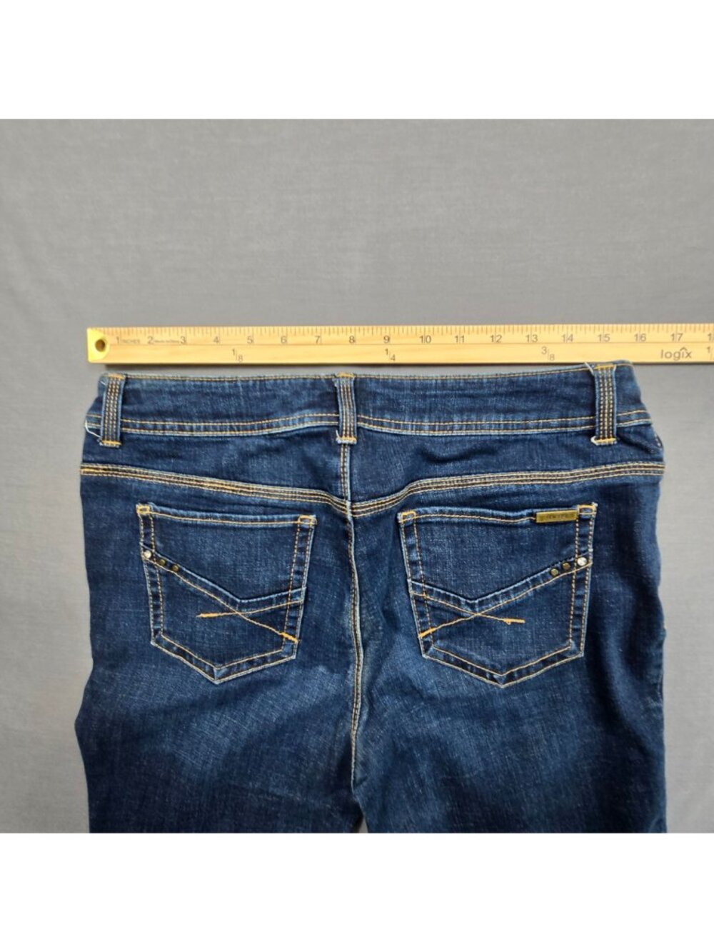 Chicos 0.5 6 Short Jeans Blue So Slimming Straight Leg Stretch Denim - Picture 5 of 5